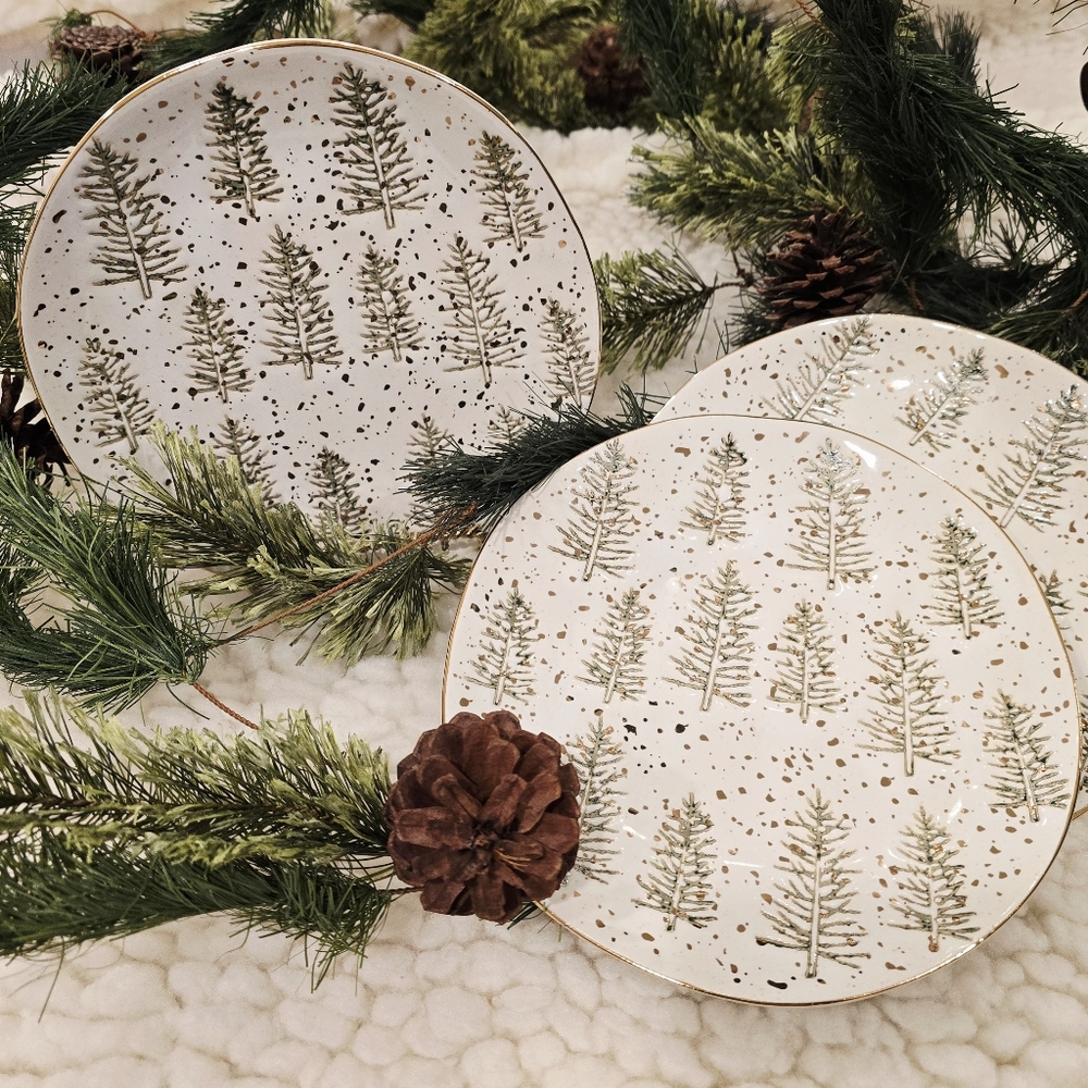 Potter's Studio Christmas Gold Speckle Salad Plates